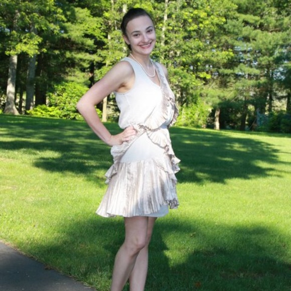 🌺~Meet your Posher, {Karen}~🌺 - Picture 9 of 9